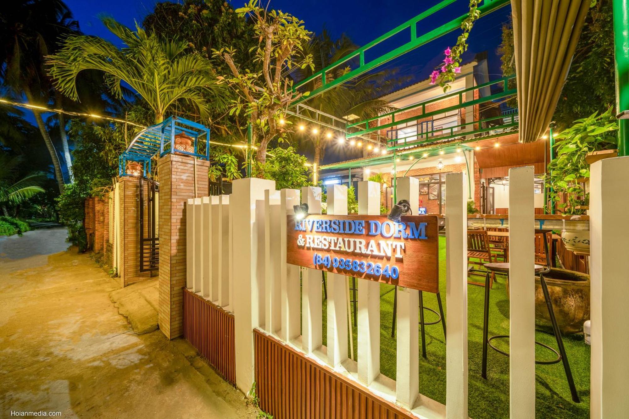 Riverside Dorm And Restaurant Hoi An Exterior photo
